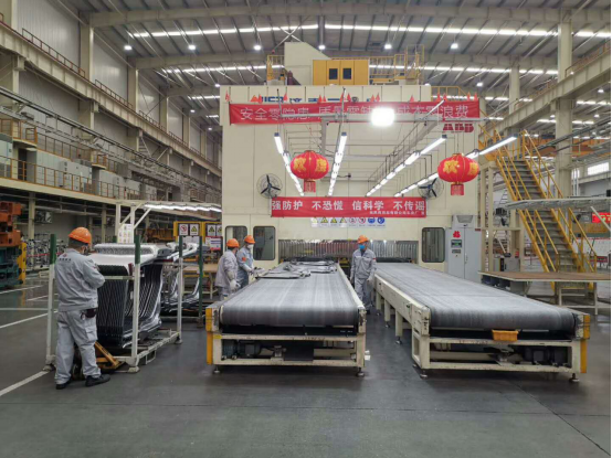 3.5【東風(fēng)商用車】安排！東風(fēng)商用車防疫車生產(chǎn)進(jìn)行時(shí)(1)1482.png