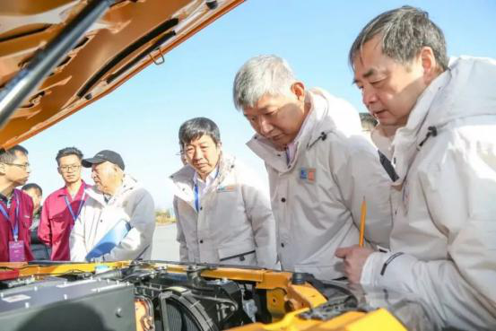 再獲技術創新獎——江淮新能源商用車以高品質贏得用戶信賴1507.png