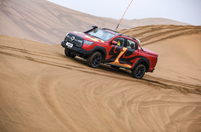 無兄弟，不越野！長城炮玩轉阿拉善英雄會